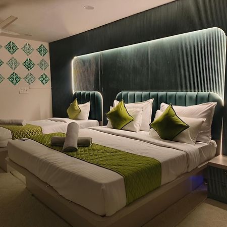 Hotel Lake View Airport Zone Hyderabad Exterior photo